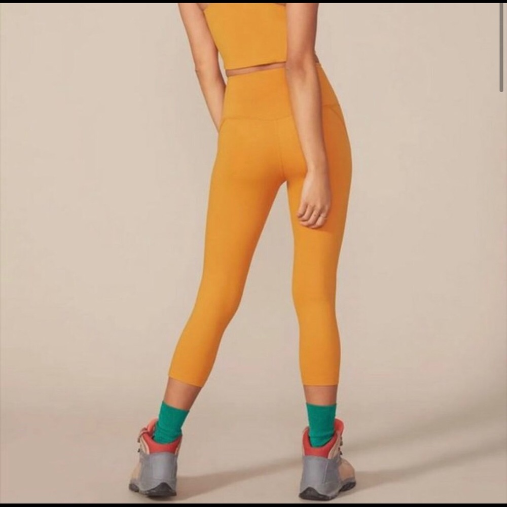 Girlfriend Collective 3/4 Compressive Leggings